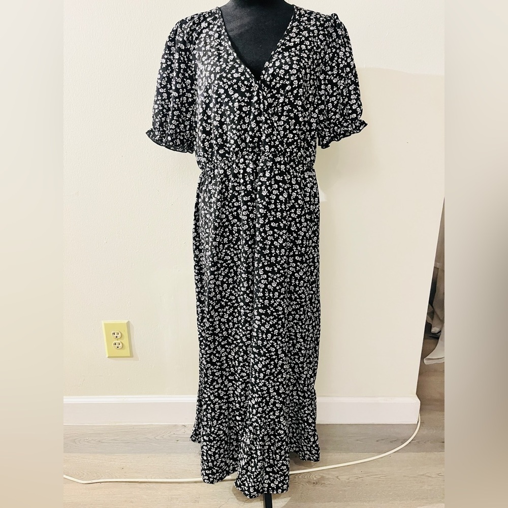 floral v neck maxi dress with elastic waist